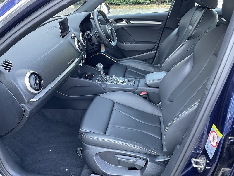 Audi 2.0 TFSI Sportback 5dr Petrol S Tronic quattro Euro 6 (s/s) (300 ps)