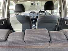 Honda Jazz i-VTEC ES 