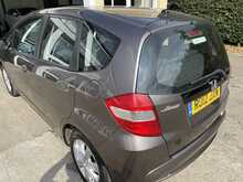 Honda Jazz i-VTEC ES 