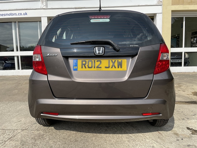 Honda 1.4 i-VTEC ES Hatchback 5dr Petrol CVT Euro 5 (99 ps)