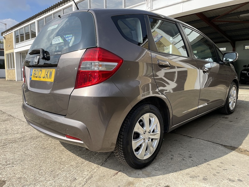 Honda 1.4 i-VTEC ES Hatchback 5dr Petrol CVT Euro 5 (99 ps)