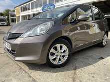 Honda Jazz i-VTEC ES 