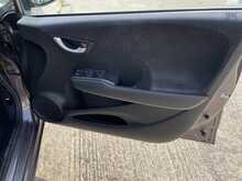 Honda Jazz i-VTEC ES 