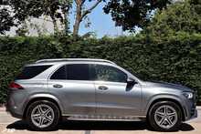 Mercedes-Benz GLE GLE300d AMG Line 