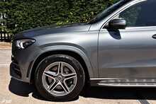 Mercedes-Benz GLE GLE300d AMG Line 
