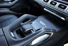 Mercedes-Benz GLE GLE300d AMG Line 