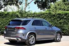 Mercedes-Benz GLE GLE300d AMG Line 