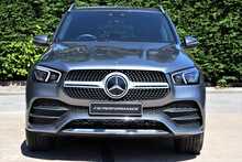Mercedes-Benz GLE GLE300d AMG Line 