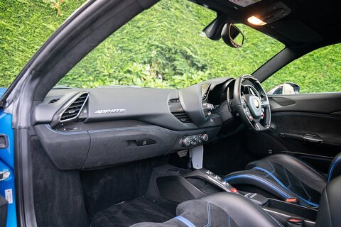 3.9T V8 GTB Coupe 2dr Petrol F1 DCT Euro 6 (s/s) (670 ps)