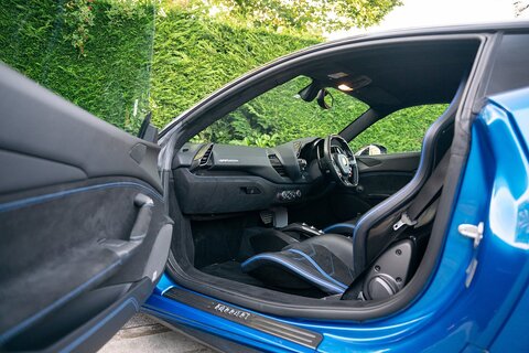 3.9T V8 GTB Coupe 2dr Petrol F1 DCT Euro 6 (s/s) (670 ps)