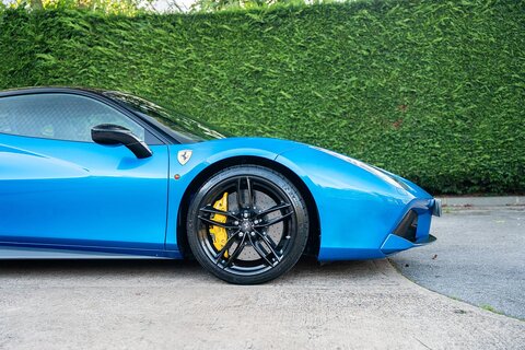 3.9T V8 GTB Coupe 2dr Petrol F1 DCT Euro 6 (s/s) (670 ps)