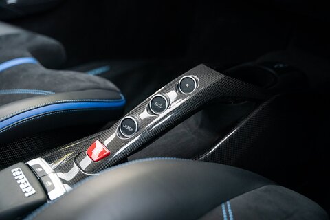 3.9T V8 GTB Coupe 2dr Petrol F1 DCT Euro 6 (s/s) (670 ps)