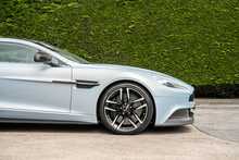 Aston Martin Vanquish 6.0 V12 Carbon Edition Black T-TronIII Euro 6 2dr 