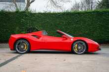 Ferrari 488 T V8 
