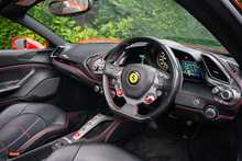 Ferrari 488 T V8 
