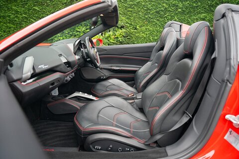3.9T V8 Spider 2dr Petrol F1 DCT Euro 6 (s/s) (670 ps)
