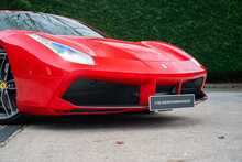 Ferrari 488 T V8 