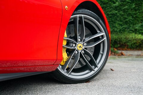 3.9T V8 Spider 2dr Petrol F1 DCT Euro 6 (s/s) (670 ps)