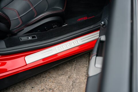 3.9T V8 Spider 2dr Petrol F1 DCT Euro 6 (s/s) (670 ps)
