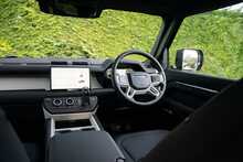 Land Rover Defender 110 D350 MHEV X-Dynamic SE 