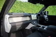 Land Rover Defender 110 D350 MHEV X-Dynamic SE 