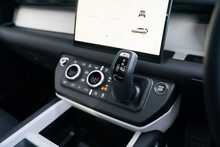 Land Rover Defender 110 D350 MHEV X-Dynamic SE 