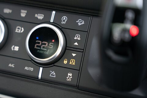 3.0 D350 MHEV X-Dynamic SE SUV 5dr Diesel Auto 4WD Euro 6 (s/s) (350 ps)