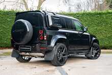 Land Rover Defender 110 D350 MHEV X-Dynamic SE 