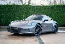 Porsche 911 992 Carrera 