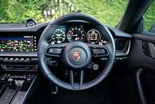 Porsche 911 992 Carrera 