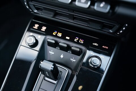 992 Carrera 3.0 2dr Coupe Automatic Petrol