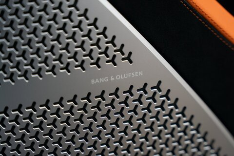 4.0 V8 BiTurbo Performante SUV 5dr Petrol Auto 4WD Euro 6 (666 ps)