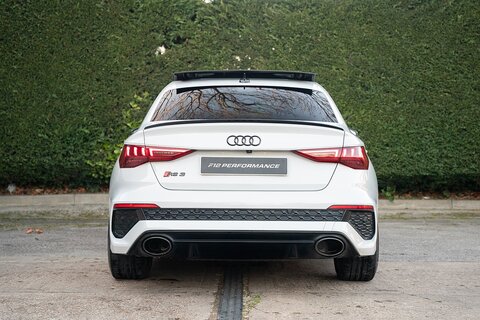 2.5 TFSI Vorsprung Saloon 4dr Petrol S Tronic quattro Euro 6 (s/s) (400 ps)