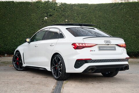 2.5 TFSI Vorsprung Saloon 4dr Petrol S Tronic quattro Euro 6 (s/s) (400 ps)