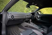 Audi TT RS TFSI Sport Edition 