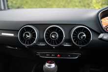 Audi TT RS TFSI Sport Edition 