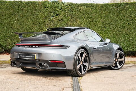 3.0T 992 Carrera Coupe 2dr Petrol PDK Euro 6 (s/s) (394 ps)