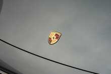 Porsche 911 T 992 Carrera 