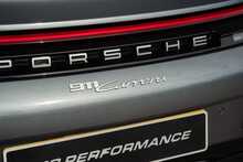 Porsche 911 T 992 Carrera 