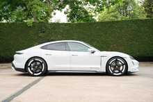 Porsche Taycan Performance Plus Turbo 