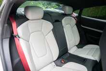 Porsche Taycan Performance Plus Turbo 