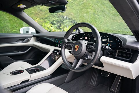 Performance Plus 93.4kWh Turbo Saloon 4dr Electric Auto 4WD (680 ps)