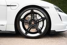 Porsche Taycan Performance Plus Turbo 