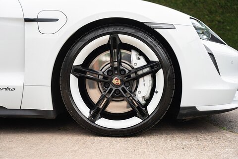 Performance Plus 93.4kWh Turbo Saloon 4dr Electric Auto 4WD (680 ps)