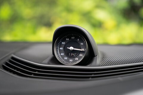 Performance Plus 93.4kWh Turbo Saloon 4dr Electric Auto 4WD (680 ps)