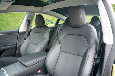 (Dual Motor) Long Range Saloon 4dr Electric Auto 4WDE (306 ps)