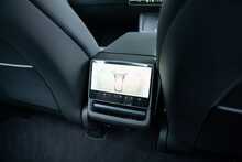 Tesla Model 3 Long Range 