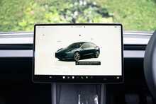 Tesla Model 3 Long Range 