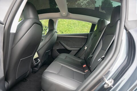 (Dual Motor) Long Range Saloon 4dr Electric Auto 4WDE (306 ps)