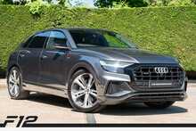 Audi Q8 TFSI V6 Black Edition 